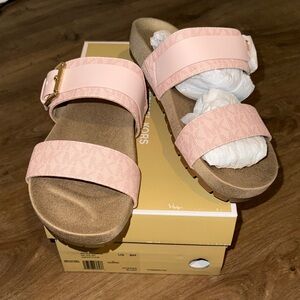 Michael Kors- NWT Mylah Logo and Leather Sandal (sz 8)